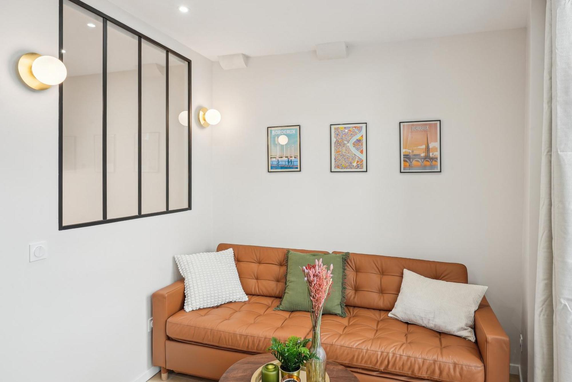 Lavie Maison Central & Hot Tub Bordeaux Bagian luar foto