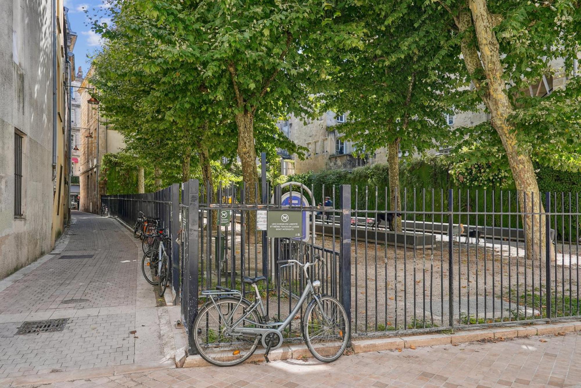Lavie Maison Central & Hot Tub Bordeaux Bagian luar foto
